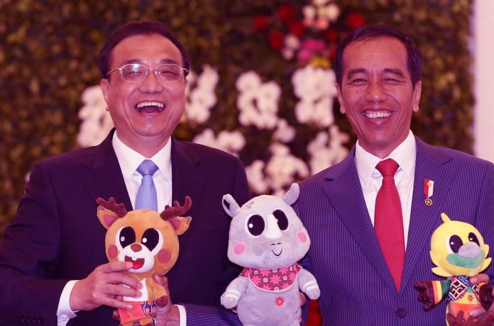 Jokowi “Disandera” Tiongkok?