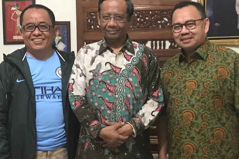 Kode Keras Gerindra ke Mahfud