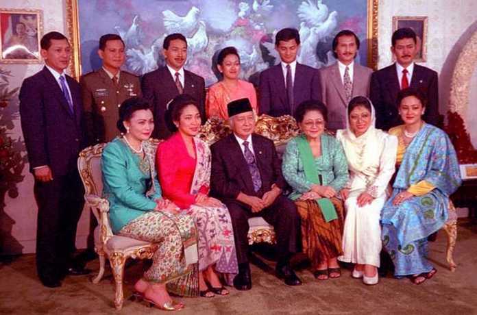 Oxymoron Cendana, Kunci Kemenangan Prabowo