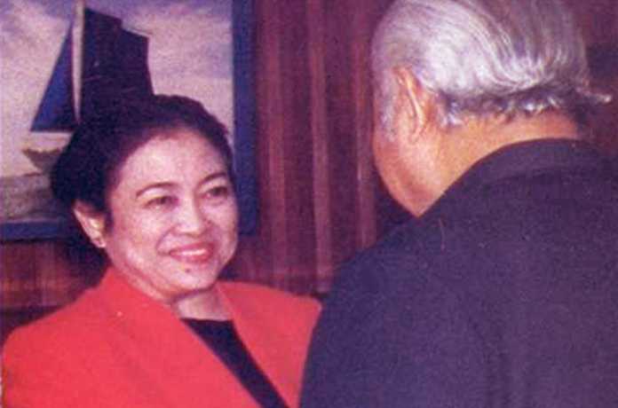 Megawati, Soeharto dan Politik Dendam