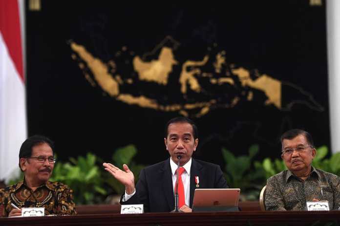Jokowi Menjaga Warisan Soeharto