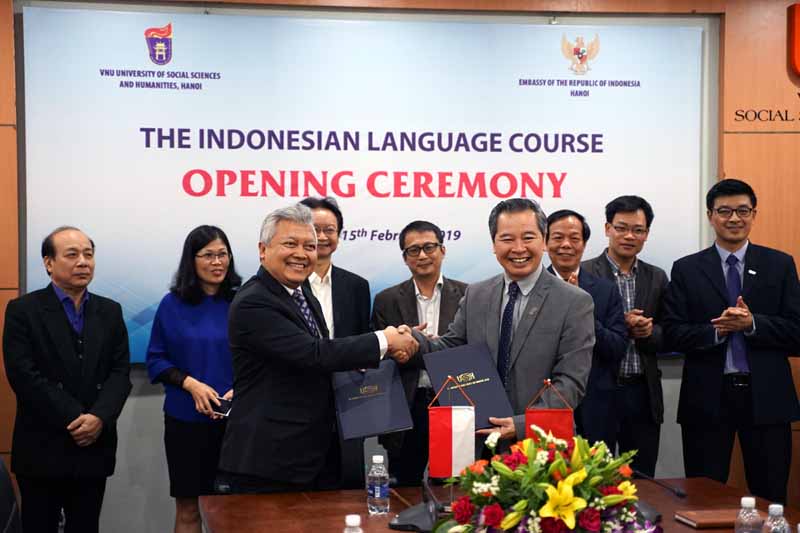 Jokowi Sang Pejuang Bahasa Indonesia