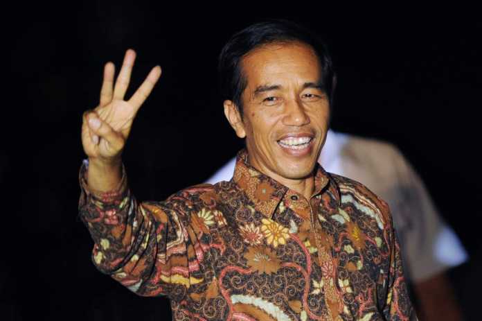 Di Balik Wacana Jokowi Tiga Periode