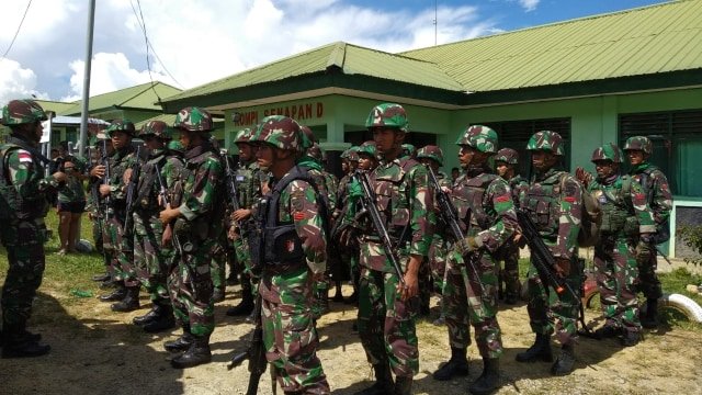 Taktik belanda Jokowi di Papua?