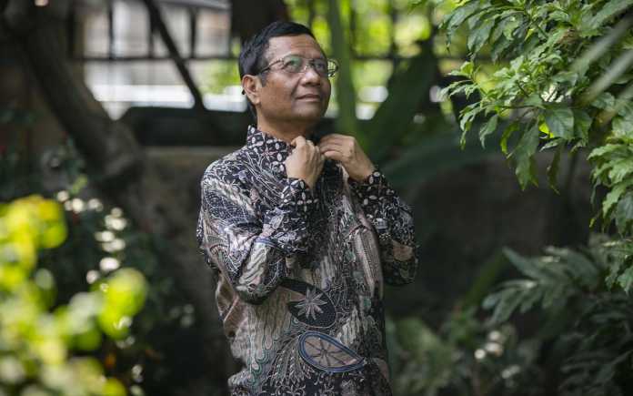 Jasa Prabowo di Mata Mahfud