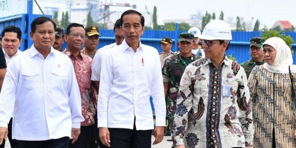 Jokowi Minta Industri Pertahanan Nasional Fokus pada Pasar