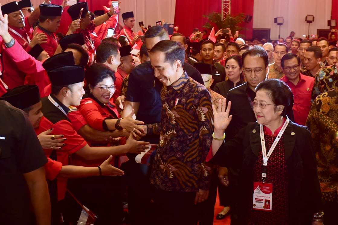 Jokowi PDIP Bak Pandawa Kurawa