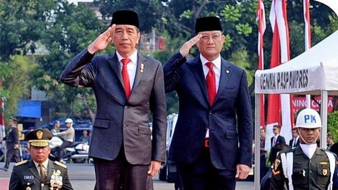 Mensos Diciduk, Jokowi Bersih-Bersih?