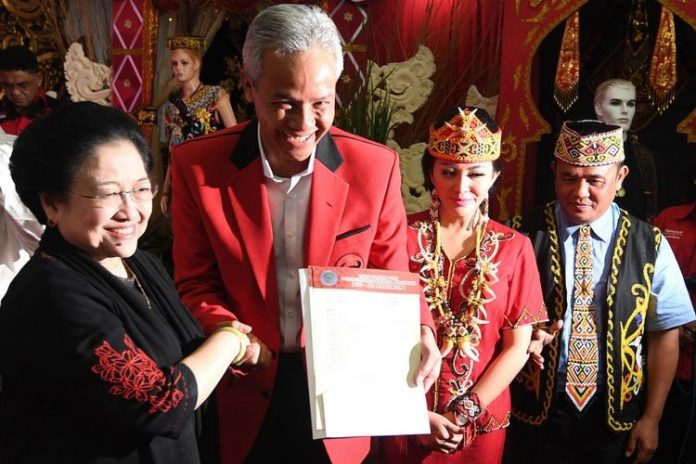 Megawati Ternyata “Ibu Tiri” Ganjar?