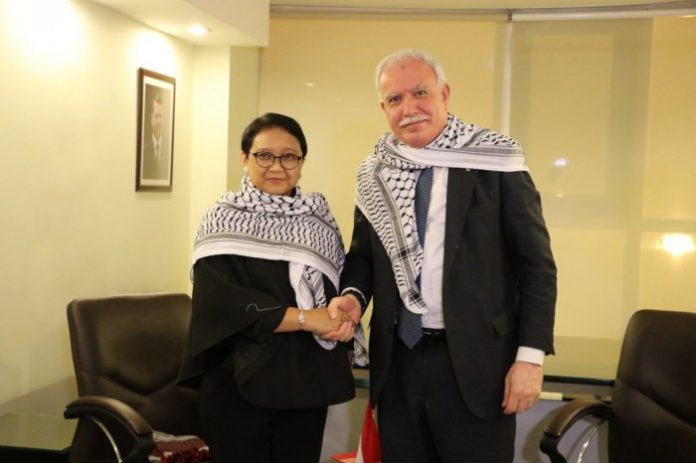 Retno, Sengkarut Normalisasi Indonesia-Israel
