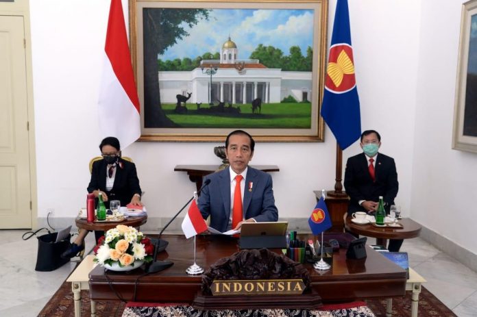 Saatnya Jokowi ‘Pimpin’ ASEAN