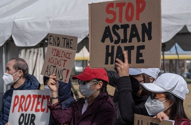 Tionghoa di Indonesia Rasisme atau Kecemburuan Sosial