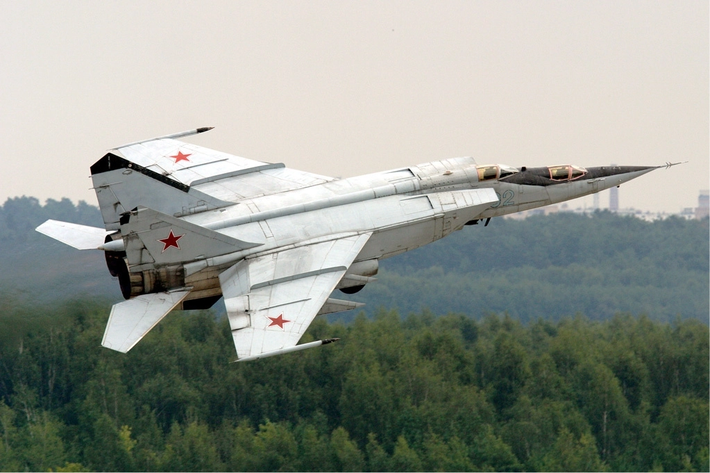 mig 25