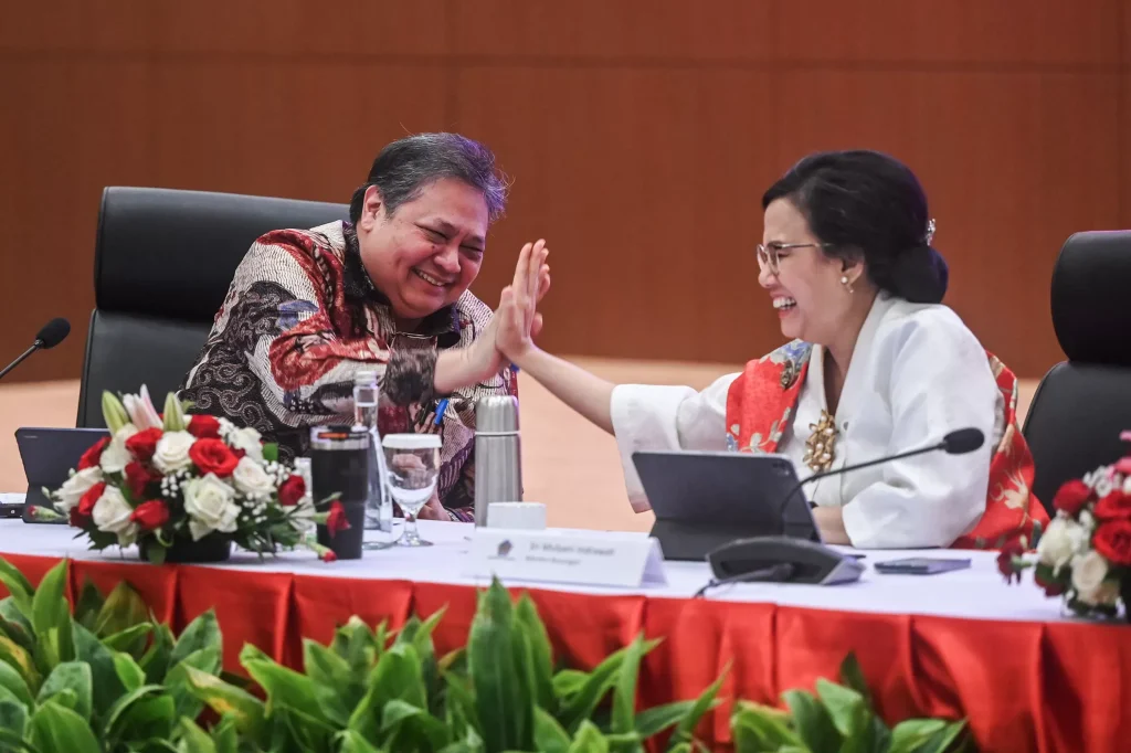 airlangga sri mulyani