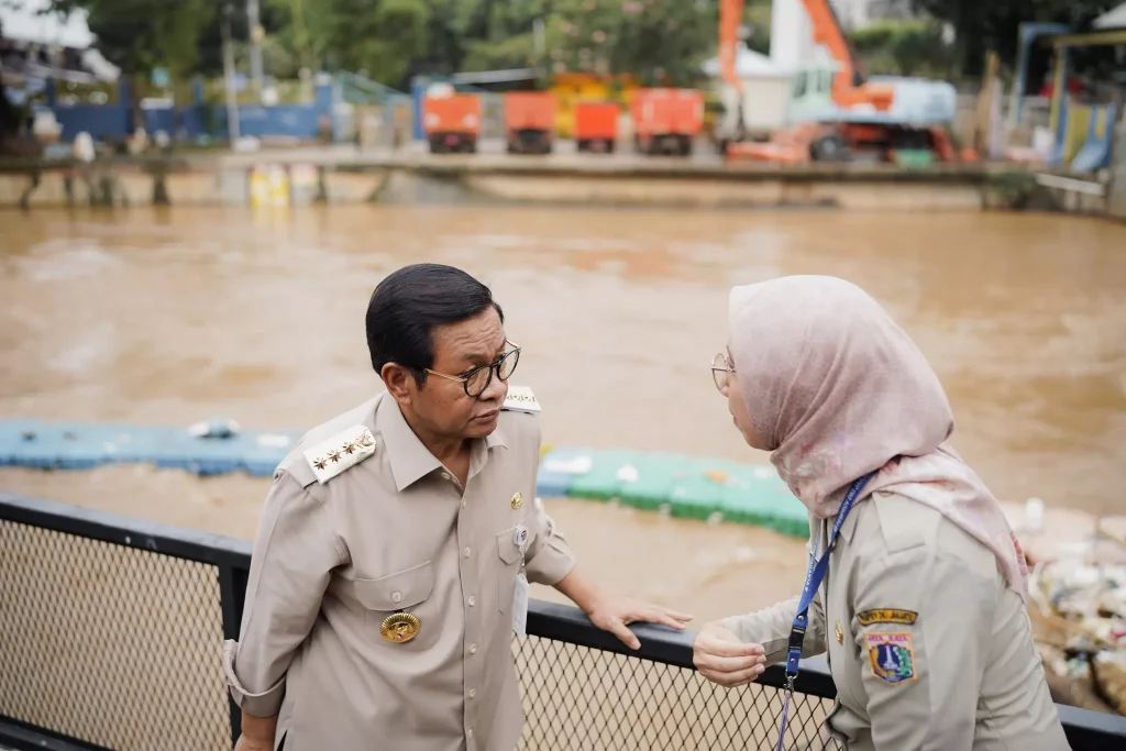 pramono banjir