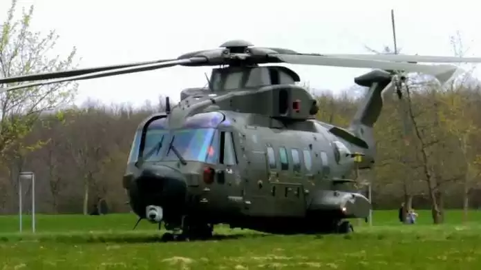 Helikopter AW 101