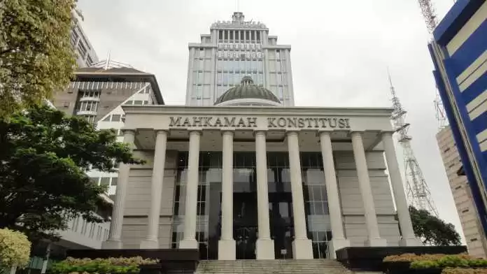 Membenahi Rekrutmen Ketua MK
