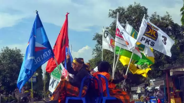 Politik Tawar PKB Sikap Mendua Elite Partai