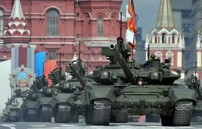 Putin Serukan Rusia Siap Perang