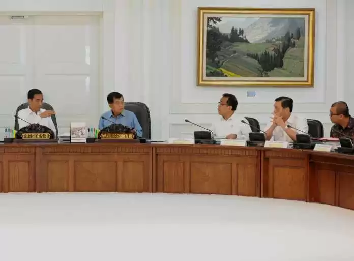 Tingkatkan Komunikasi Publik