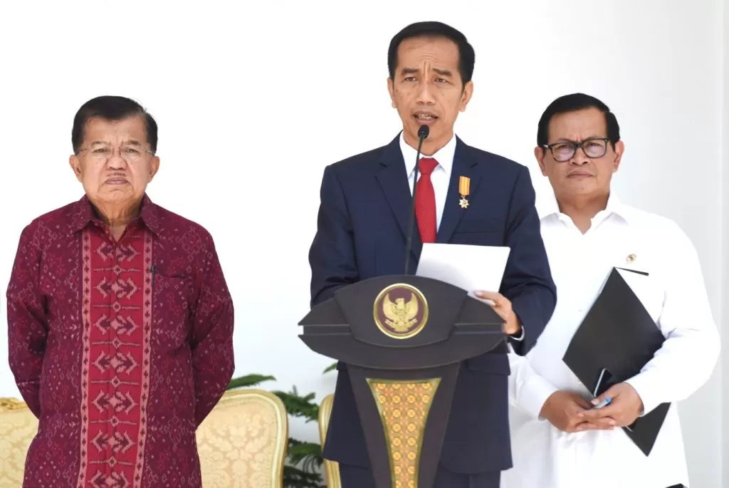 Menunggu Perombakan Kabinet