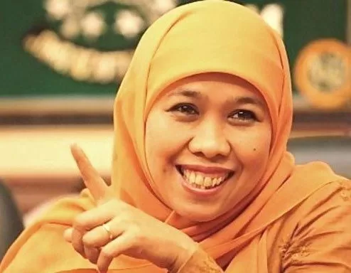 Siapa Pantas Gantikan Khofifah
