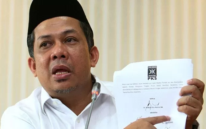 Fahri, Warisan untuk Anak Tiri