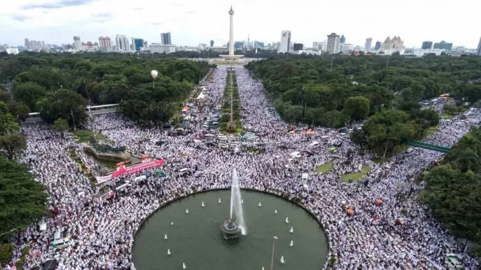 Massa aksi 212 (Foto: Viva)
