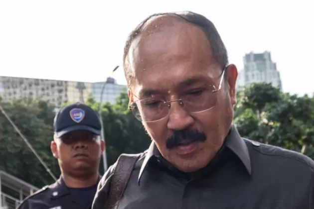 Perut Kembung Fredrich Laku ‘Dijual’?