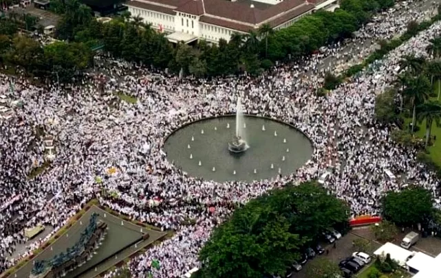 Aksi Rebutan Umat 212