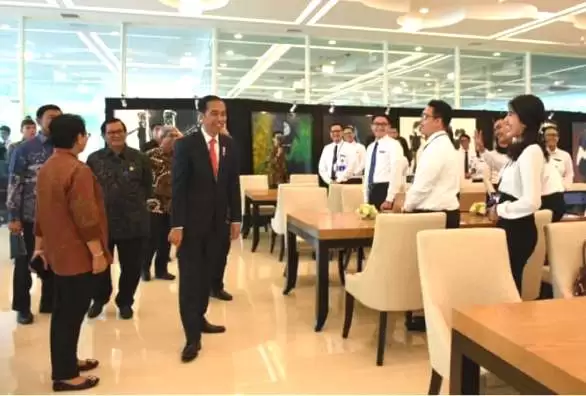 Diplomasi Fulus Ala Jokowi