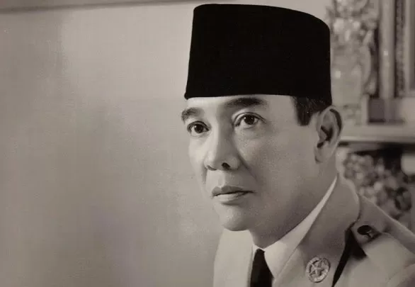 Dilarang Pasang Foto Soekarno?