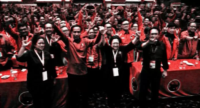 Politik'Numpang Elektabilitas Jokowi'