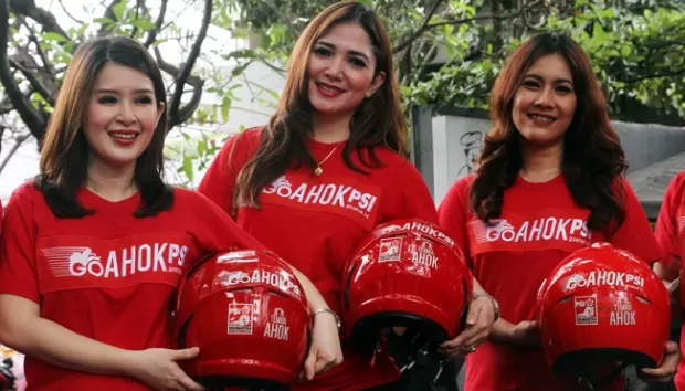 Antara Ahok, Taipan, dan PSI