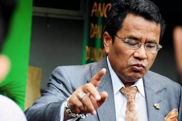 Hotman Sohibnya Politisi Korup?