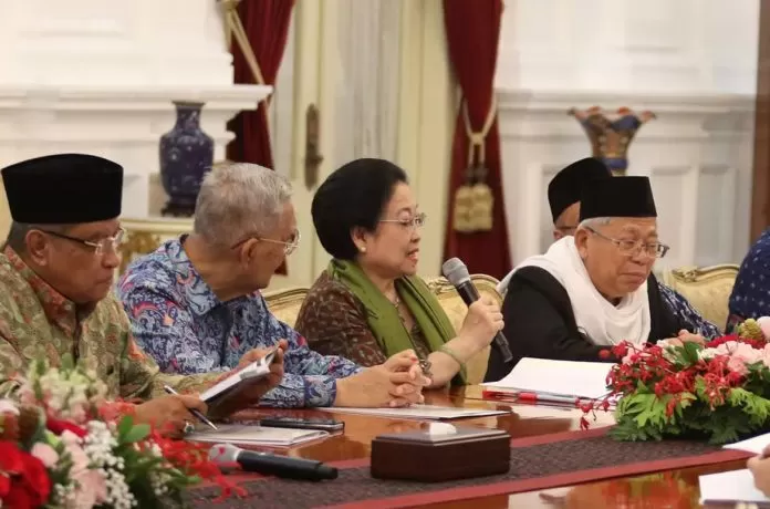 Gaji Selangit Megawati'Dipelintir'