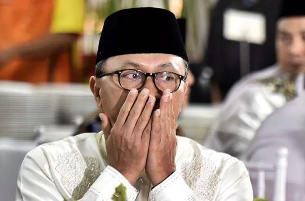 Gerbong Jokowi ‘Buang’ PAN