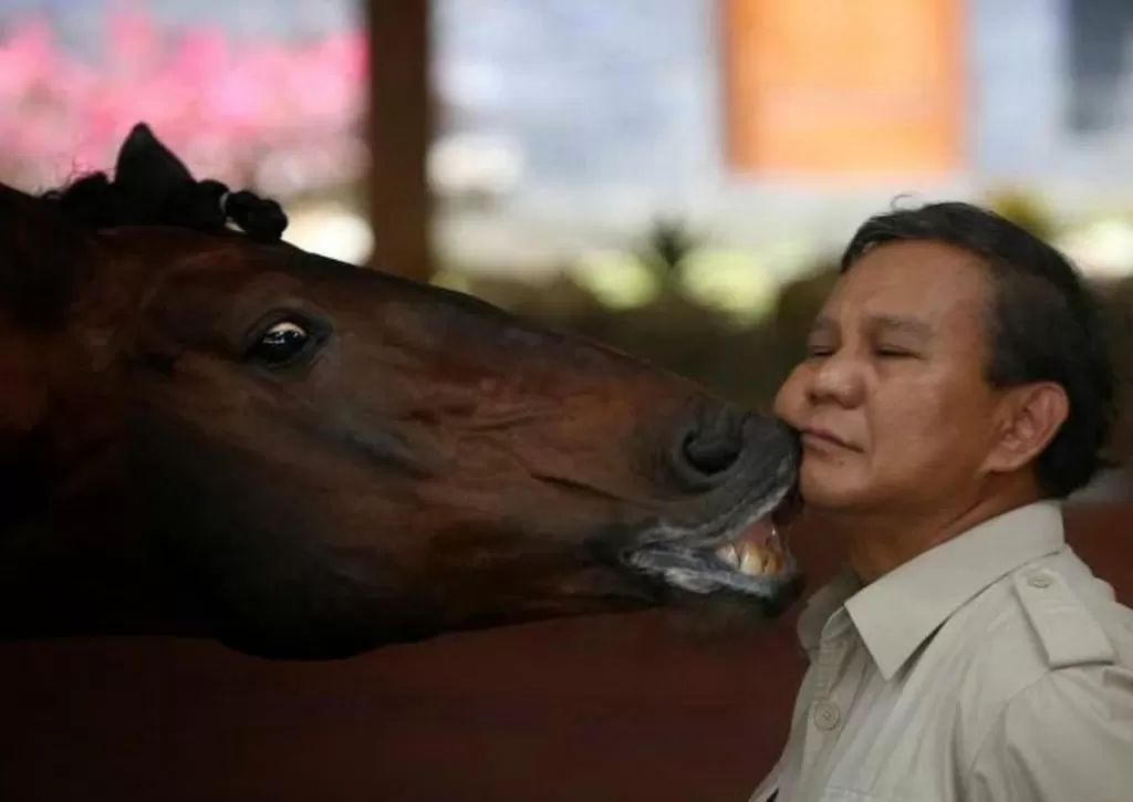 Prabowo Suka Rakyat Naik Kuda