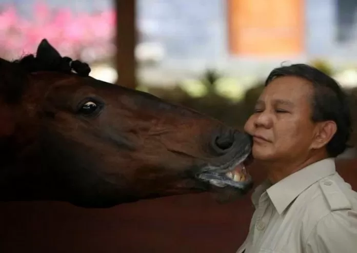 Prabowo Suka Rakyat Naik Kuda