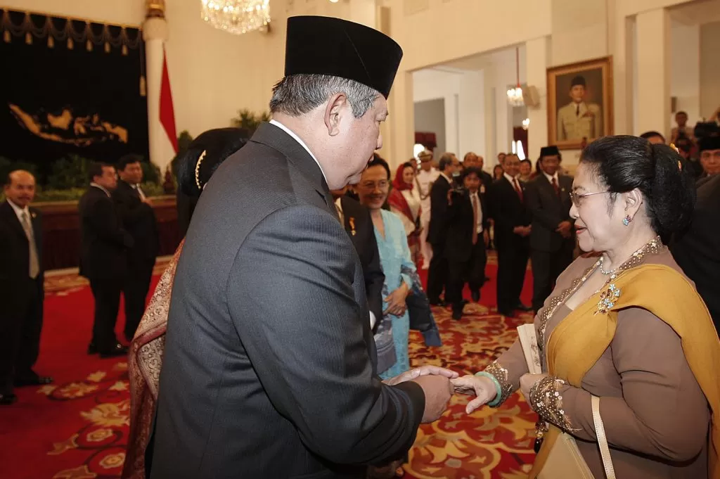 Perpetual War Demokrat-PDIP