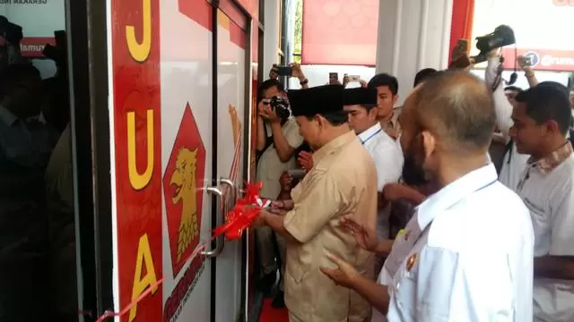 Fondasi Rumah Prabowo “Miring”?