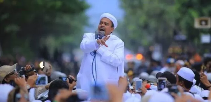 Jokowi, FPI, Prabowo Rebutan Habib Rizieq?