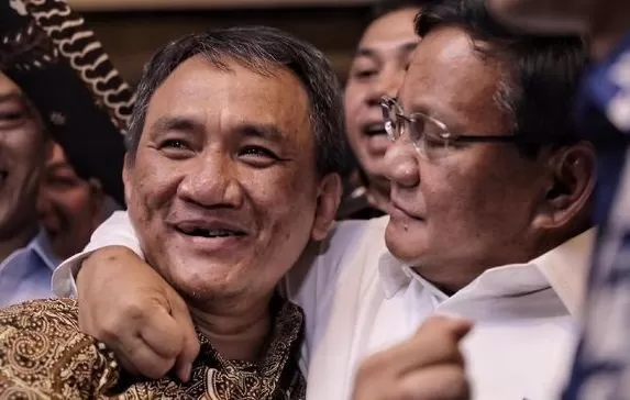 Prabowo Jadi Pahlawan, Kesiangan?