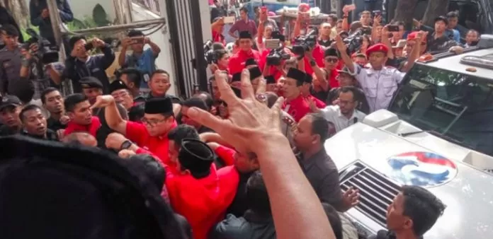 Pendukung Jokowi Lupa Diri
