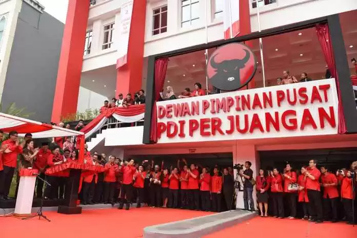 partai kuat