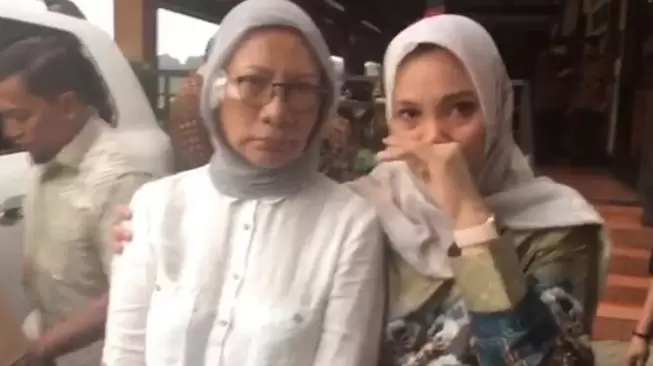  Hanum Rais Malu-malu