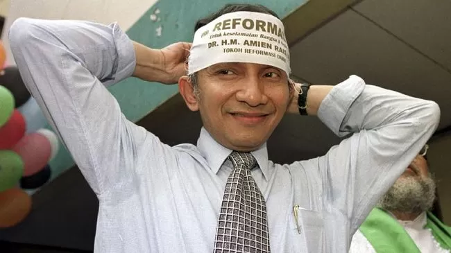 Amien Habis Dimakan Rayap