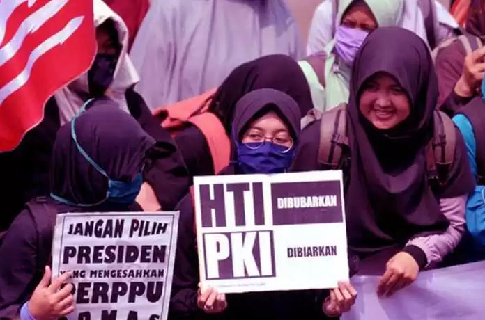 HTI Tidak Terlarang, Jokowi Takut?