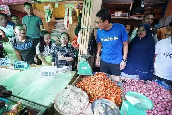 Sandi Jadi Pahlawan Cabai-cabaian