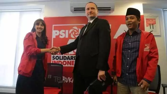 Juli Buat PSI Jadi Diktator